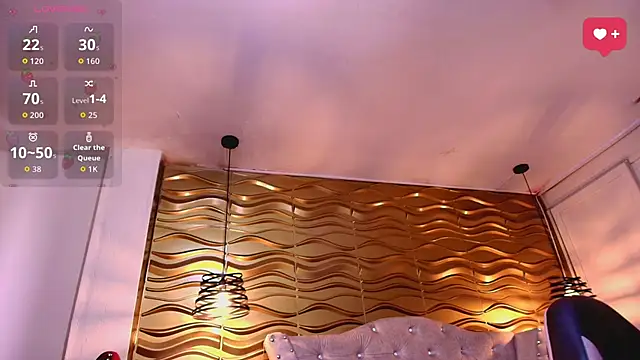 Andreita Jones online show from April 14, 12:00 pm