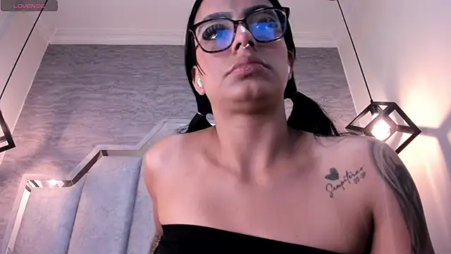 Andreita Jones online show from June 21, 12:30 pm