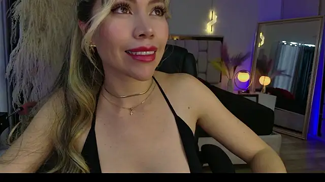 Ammy Castro online show from February 6, 9:29 pm