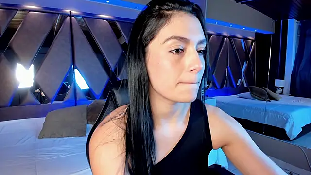 Snapshot of carina_rossi chatting on January 10, 11:33 am carina rossi online show from January 10, 11:33 am