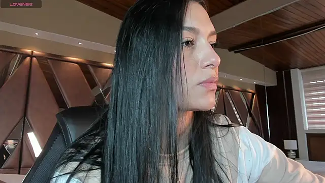 Snapshot of carina_rossi chatting on October 14, 12:17 pm carina rossi online show from October 14, 12:17 pm