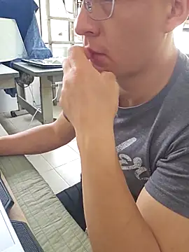 97banana online show from March 19, 8:22 pm