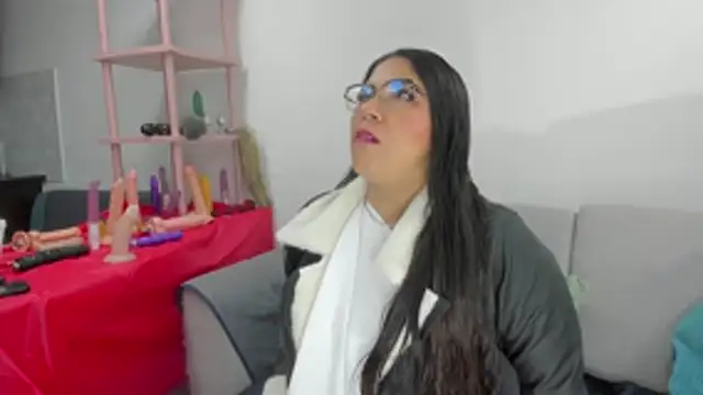 Snapshot of Luna_Dumont chatting on January 19, 11:14 am Luna Dumont online show from January 19, 11:14 am