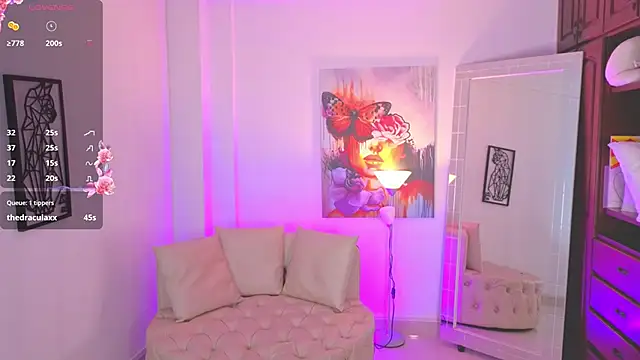 NATAASHA    online show from October 24, 3:47 am