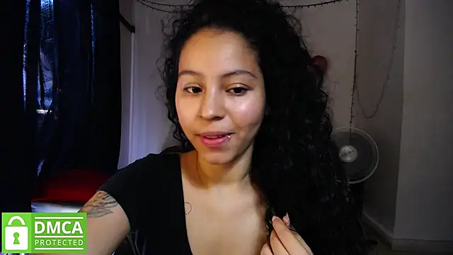 Mr MrsCurie online show from December 10, 9:11 pm