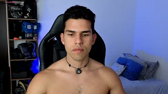 Snapshot of JacobKirito chatting on February 3, 4:54 am JacobKirito online show from February 3, 4:54 am