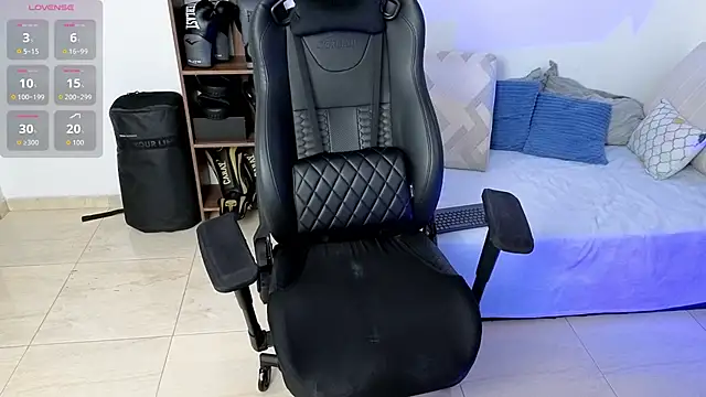 Snapshot of JacobKirito chatting on February 15, 7:51 am JacobKirito online show from February 15, 7:51 am