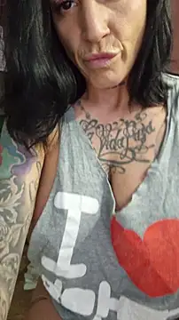 EmilyDiazofficial online show from November 14, 1:43 pm