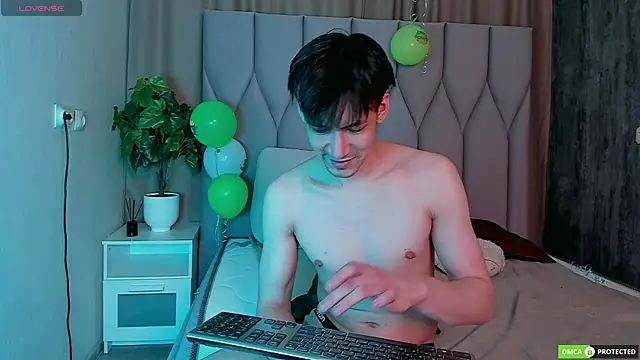 CalvinOwens online show from March 18, 9:42 am