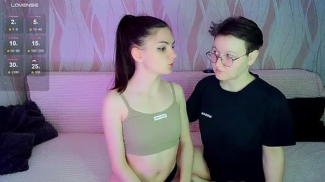  crazy baby  online show from December 4, 8:28 pm