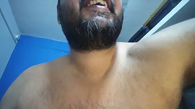 dirtybearr online show from March 10, 7:18 pm