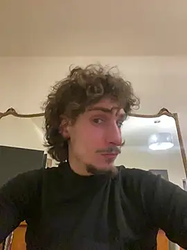 Snapshot of BostonGeorge27 chatting on February 3, 9:29 pm BostonGeorge27 online show from February 3, 9:29 pm