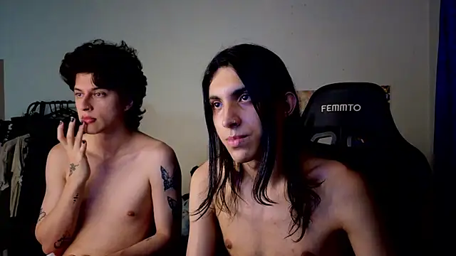 angelitofemboy online show from November 4, 3:16 am