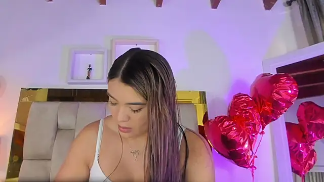 emmy r online show from February 18, 12:06 pm