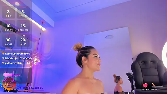 VioletaAbel online show from March 6, 3:45 pm