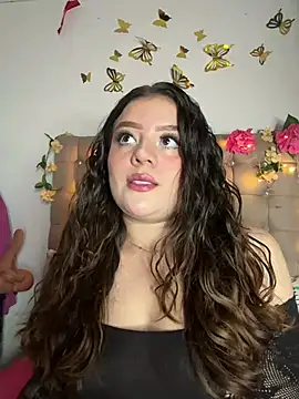 Snapshot of Jullieetta chatting on March 14, 11:26 am Jullieetta online show from March 14, 11:26 am