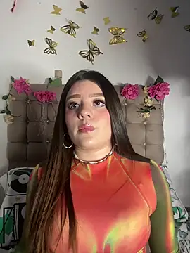 Snapshot of Jullieetta chatting on March 31, 12:05 pm Jullieetta online show from March 31, 12:05 pm