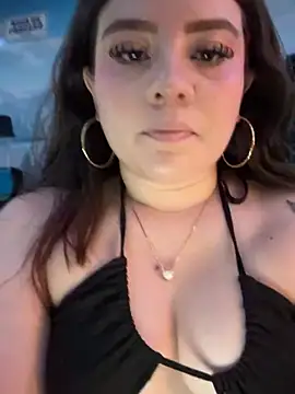 Jullieetta online show from July 27, 11:01 pm