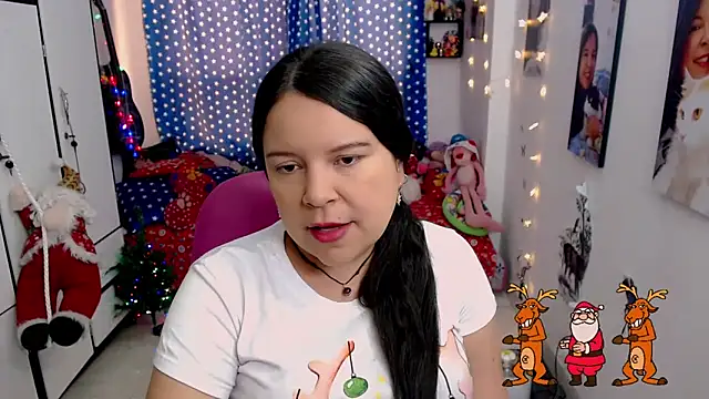 claryssa  online show from January 1, 7:10 pm