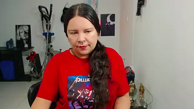 claryssa  online show from May 30, 5:37 am