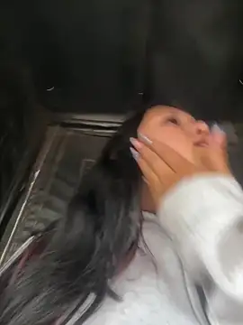 emily rosse04 online show from March 9, 12:09 pm