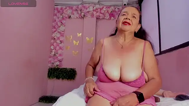 grandmother milf online show from May 5, 12:57 pm