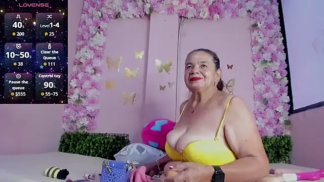 grandmother milf online show from May 16, 12:37 pm