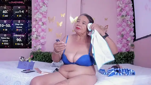 grandmother milf online show from May 29, 12:58 pm