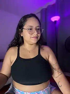 CurlyGirl 1 online show from February 12, 12:27 am