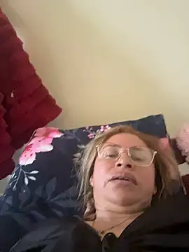 Snapshot of SheraHadee chatting on July 3, 4:02 pm SheraHadee online show from July 3, 4:02 pm