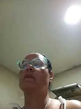 Eunice73 online show from December 4, 11:24 pm