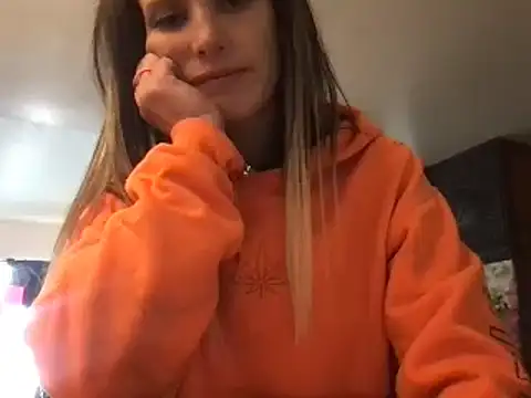 Snapshot of kittycatkendra chatting on January 27, 8:39 pm kittycatkendra online show from January 27, 8:39 pm