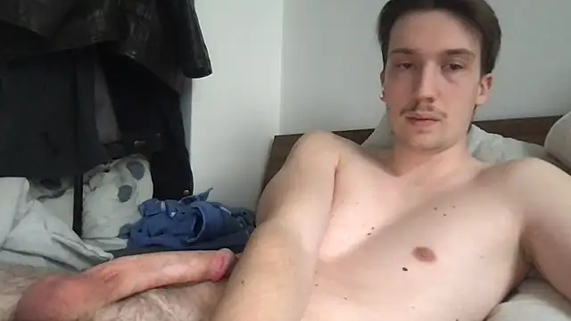 hungandfun05 online show from February 24, 12:58 pm