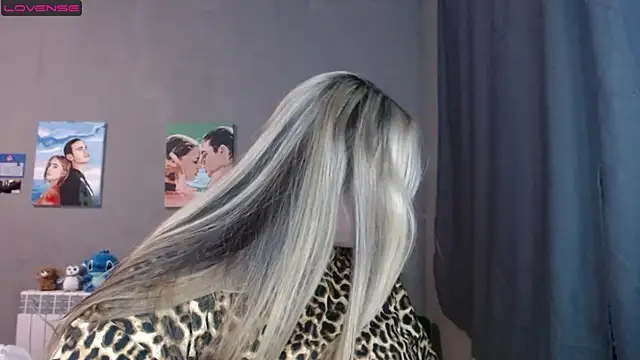 Light Luna online show from September 16, 1:01 pm