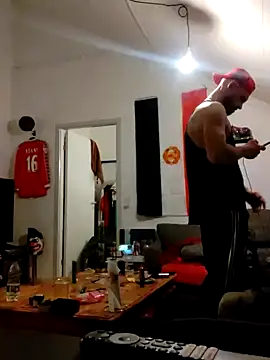 eltoulou online show from February 11, 6:11 pm