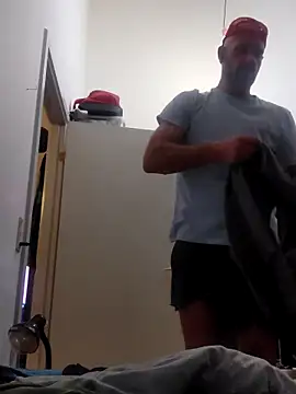 eltoulou online show from February 17, 5:10 pm