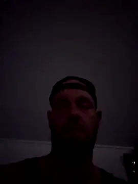 eltoulou online show from February 19, 11:36 pm