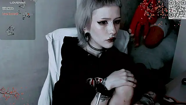 say mary online show from November 13, 4:39 pm