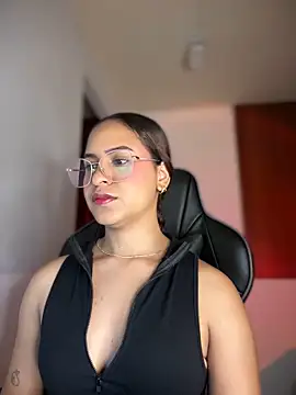 gretta kler1 online show from February 14, 1:23 am