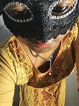 FANTASY QUEEN 07 online show from June 21, 2:25 am