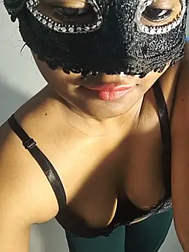 FANTASY QUEEN 07 online show from July 10, 2:27 am