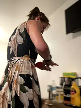 Phattpinktaco online show from September 20, 1:06 am