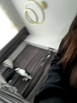 Snapshot of deliaroyal chatting on September 28, 11:26 am deliaroyal online show from September 28, 11:26 am