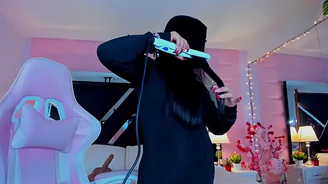 Snapshot of Andrex_Joness chatting on December 28, 3:47 am Andrex Joness online show from December 28, 3:47 am