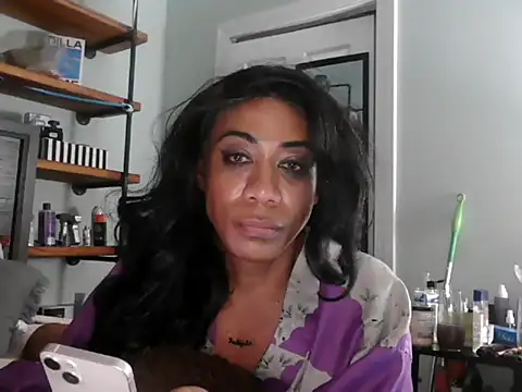Snapshot of CaramelDipper chatting on June 30, 1:50 am CaramelDipper online show from June 30, 1:50 am