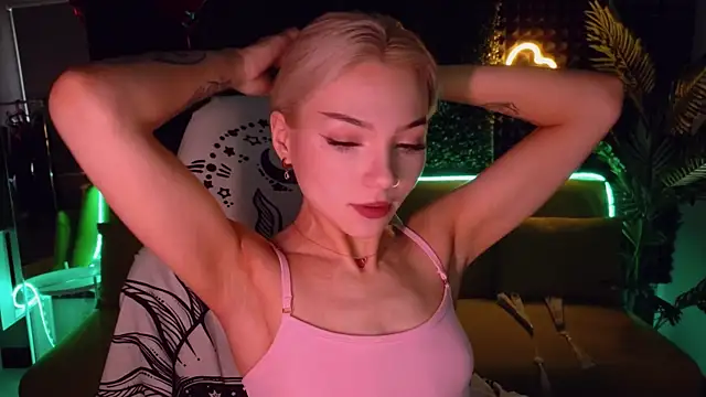 SandraBoyl online show from March 20, 1:13 am