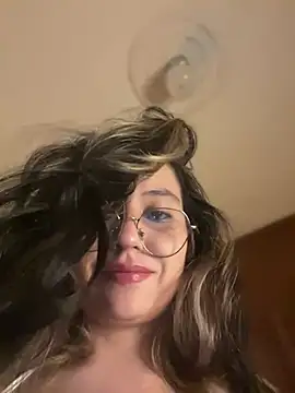 Snapshot of marie2_ chatting on March 16, 4:52 am marie2 online show from March 16, 4:52 am
