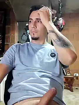 Rejy1992 online show from December 4, 1:47 am