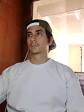 Rejy1992 online show from January 23, 7:51 pm