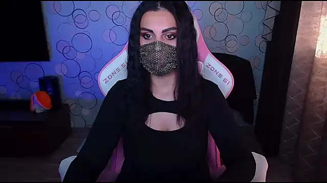 Snapshot of __Yasmina__ chatting on October 3, 5:26 am   Yasmina   online show from October 3, 5:26 am